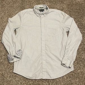 Denim & Flower men’s long sleeve button down, dot pattern, size medium slim fit